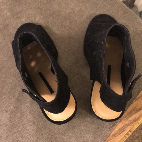 Black Peep Toe Heels - Picture 2 of 5